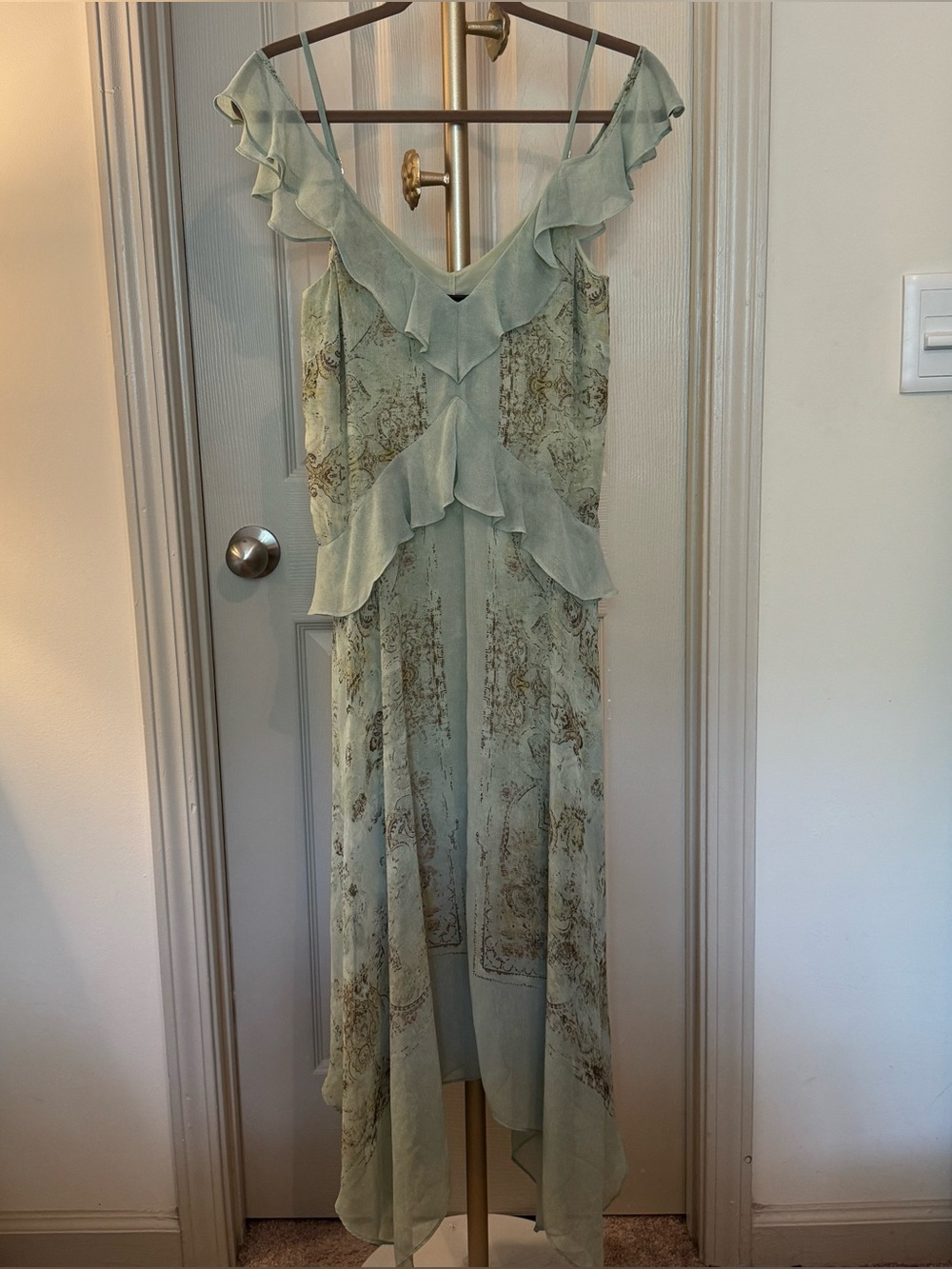 BCBGMAXAZRIA "Linnette" cold-shoulder frill dress
